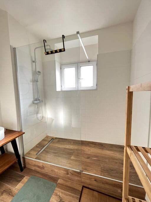 Banjul - Bel Appartement A Remeš Exteriér fotografie