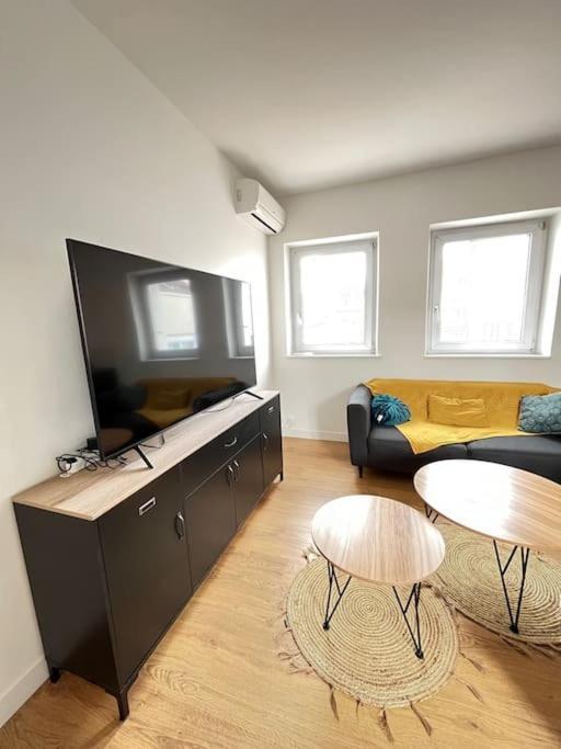 Banjul - Bel Appartement A Remeš Exteriér fotografie